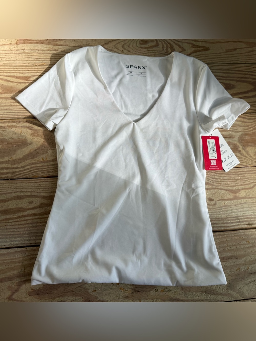 SPANX SPANXsmooth Jersey V-Neck Short Sleeve Tee size xs nwt